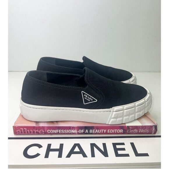 Authentic PRADA Cassetta Wheels Black 'Prada' Logo Platform Sneakers Size EU38 - Picture 3 of 16